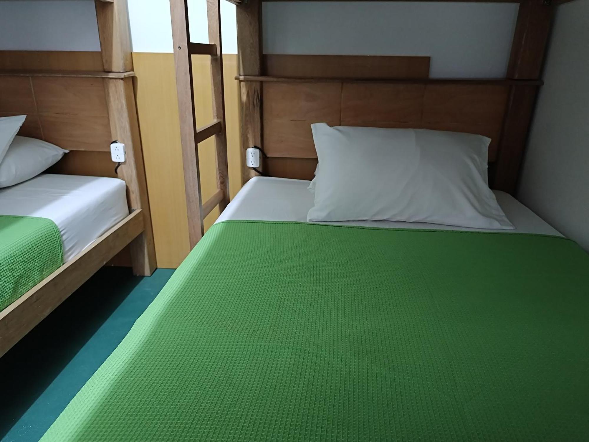 Magic Jardin Hostel - Patio, Balcony & Rooftop Номер фото