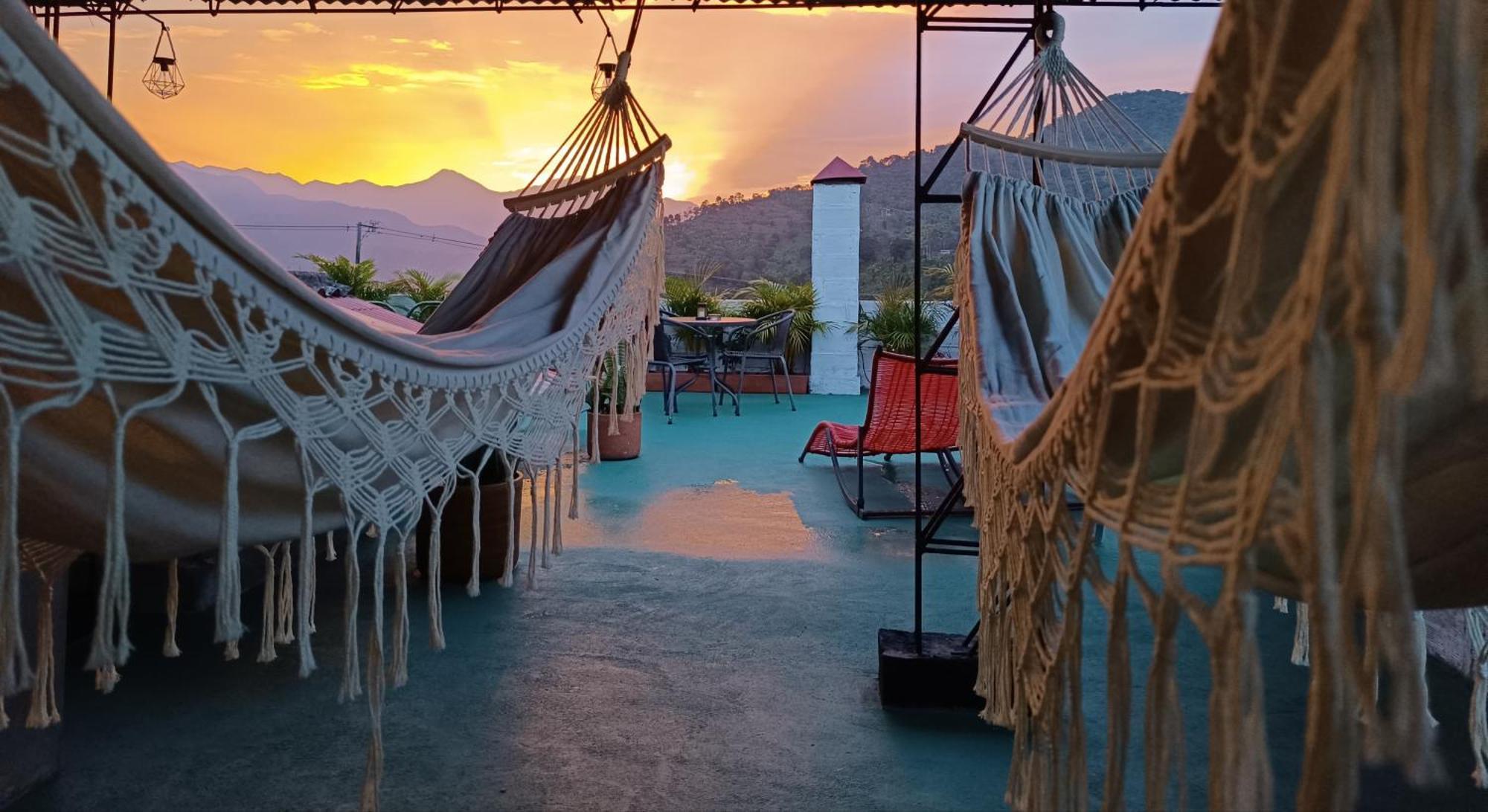 Magic Jardin Hostel - Patio, Balcony & Rooftop Экстерьер фото